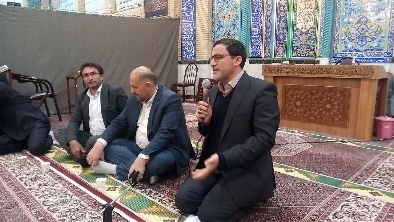 حضور اعضای شورا بعد از نماز مغرب و عشا در مسجد قبا کوی کارمندان 